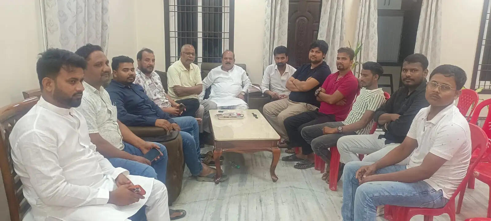 इमरान प्रतापगढ़ी फारबिसगंज में आवाज़-ए-सीमांचल राष्ट्रीय मुशायरा में होंगे शामिल, तैयारी शुरू