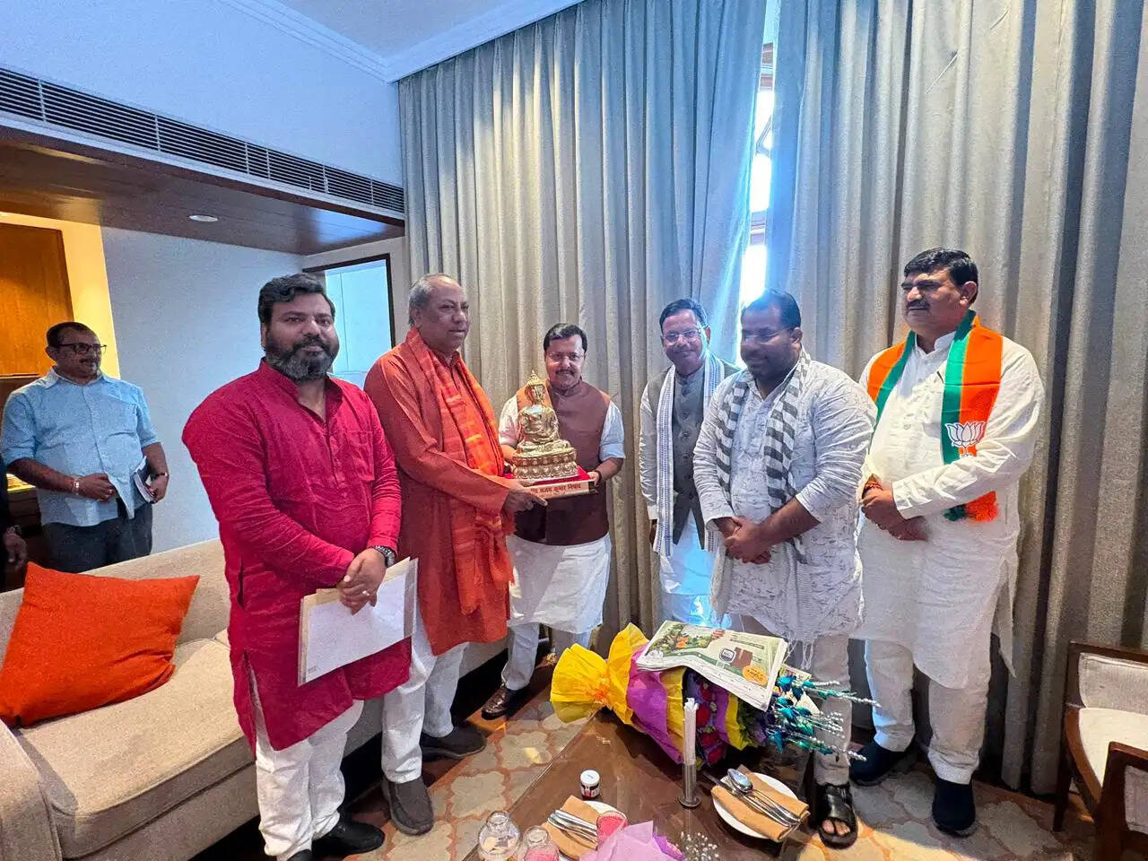 भाजपा अध्यक्ष नितिन नवीन से मिले निषाद पार्टी अध्यक्ष डॉ. संजय निषाद, मछुआ समाज से जुड़े मुद्दों पर की चर्चा