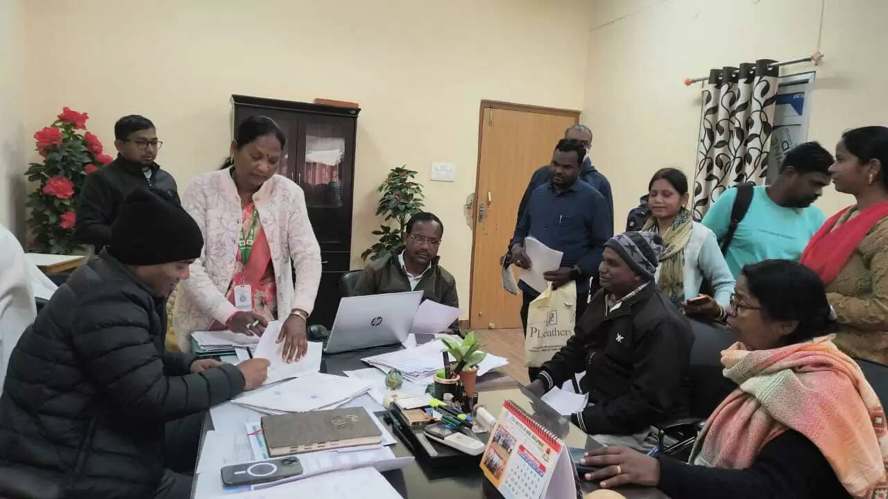 जनता दरबार में समस्याओं का किया गया ऑन स्‍पॉट समाधान