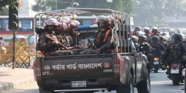 बांग्लादेश में दुर्गा पंडालों की सुरक्षा का जिम्मा बीजीबी को