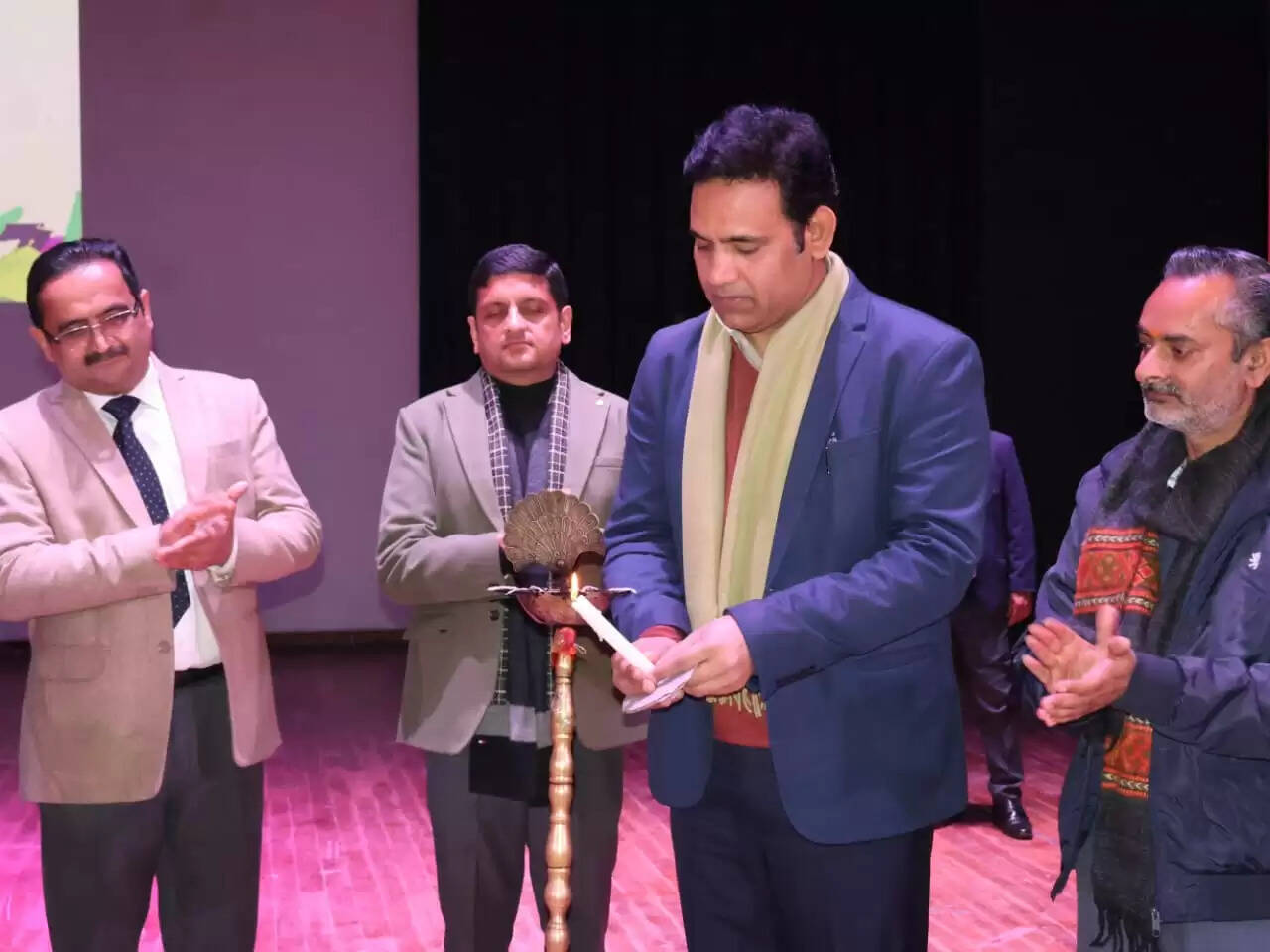 टांडा मेडिकल कॉलेज के प्रशिक्षुओं के लिए 5 करोड़ रुपये से बनेगा छात्रावास : आरएस बाली