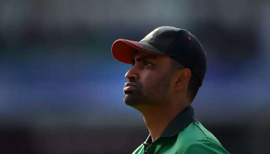 तमिम इक़बाल पर बीसीबी निदेशक की टिप्पणी से बवाल, खिलाड़ियों और सीडब्ल्यूएबी का कड़ा विरोध