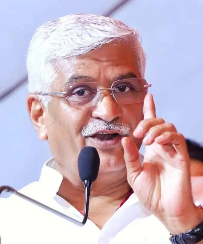 विपक्ष में बैठने से देश को गुमराह करने का लाइसेंस नहीं मिल जाता : शेखावत
