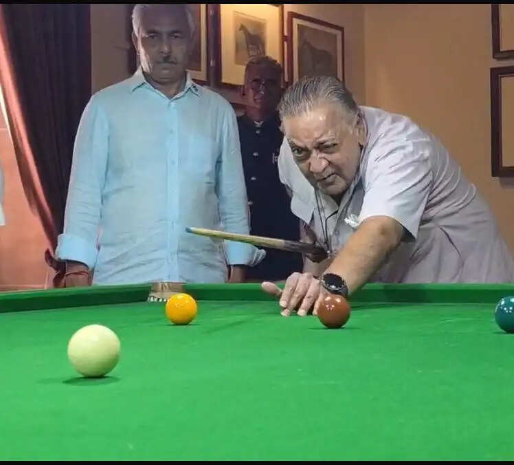 राज्य स्तरीय बड़ा बापजी स्नूकर लीग का शुभारंभ