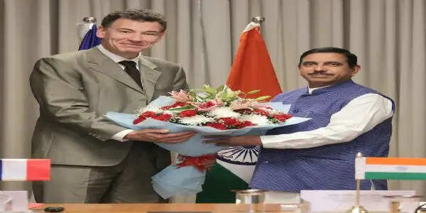 भारत-फ्रांस उच्च शिक्षा और शोध में सहयोग मजबूत करने पर सहमत