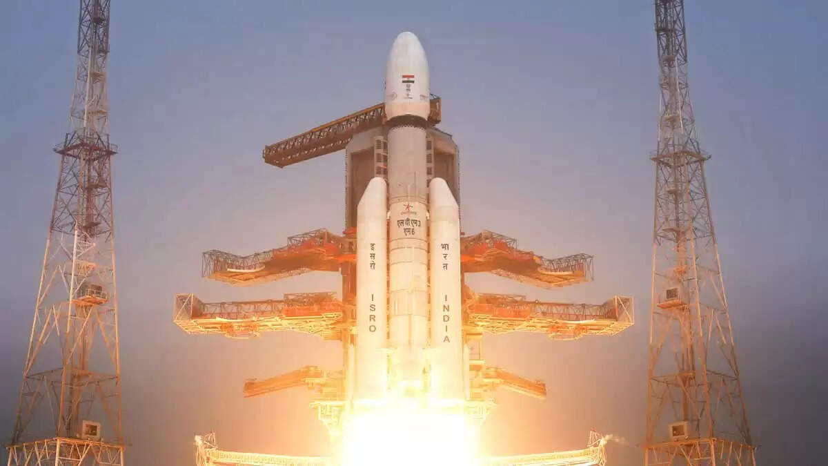इसरो 12 जनवरी को आठ विदेशी सहित 16 उपग्रहों को कक्षा में भेजेगा