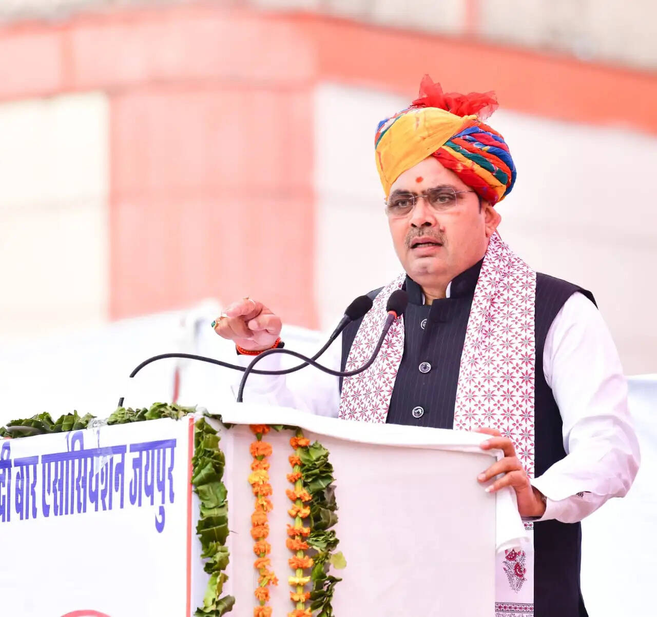 मुख्यमंत्री ने दी बार एसोसिएशन जयपुर के नव निर्वाचित पदाधिकारियों को दिलाई शपथ