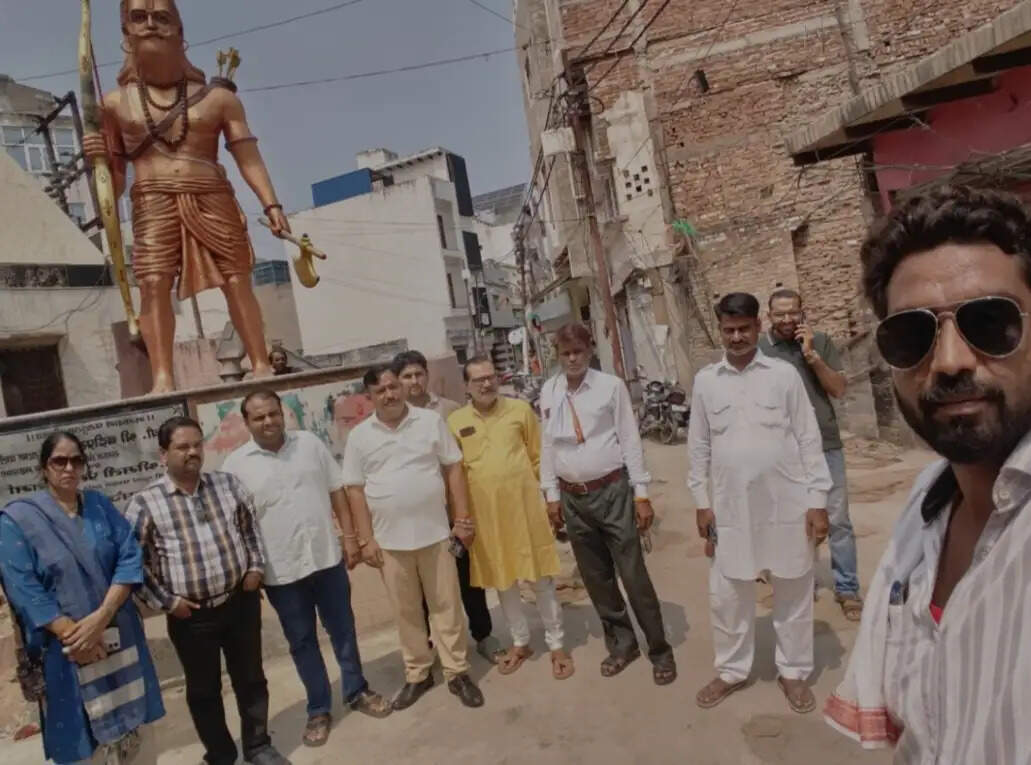 भगवान परशुराम की मूर्ति को नुकसान पहुंचाने पर राष्ट्रीय अधिकार मोर्चा ने जताई नाराजगी, प्रशासन से कार्रवाई की मांग
