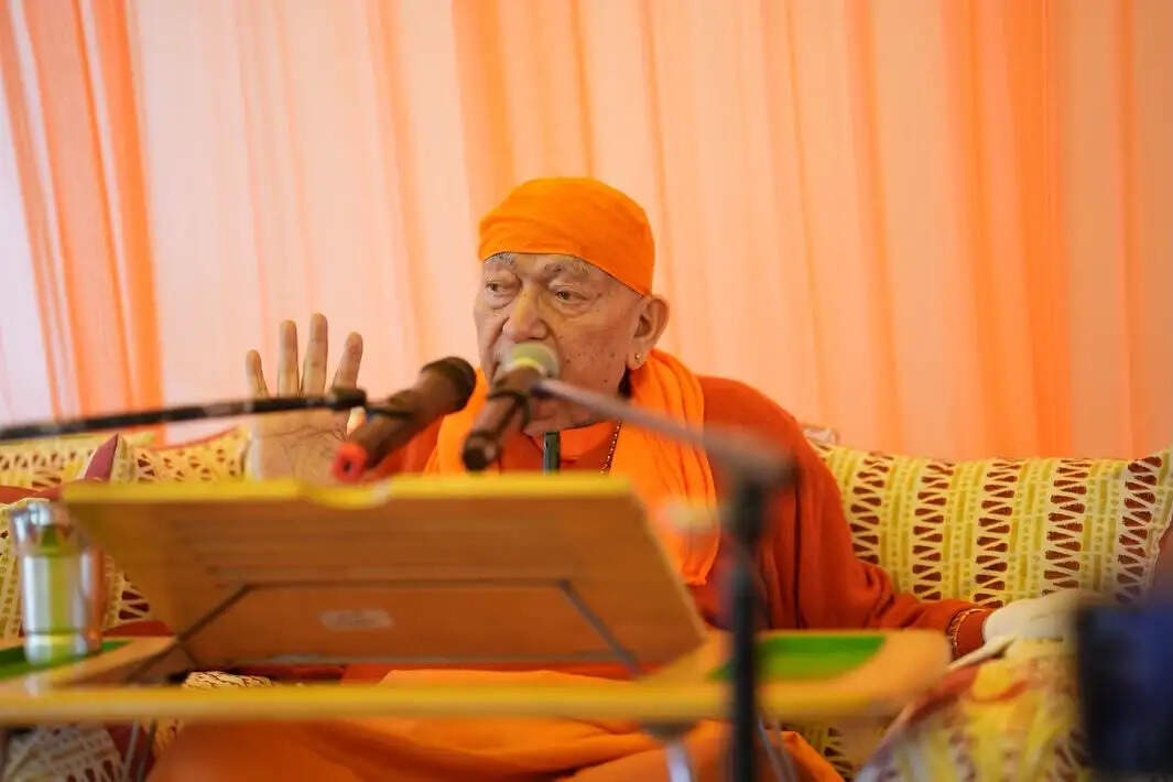 गुरु-शिष्य परंपरा की नींव ब्रह्मा ने रखी-स्वामी राम स्वरूप जी