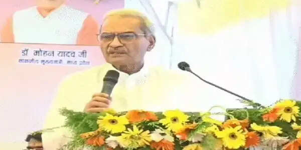 रीवाः सांसद जनार्दन मिश्रा के बिगड़े बोल, एथेनॉल मिश्रित पेट्रोल का विरोध करने वालों पर भड़के