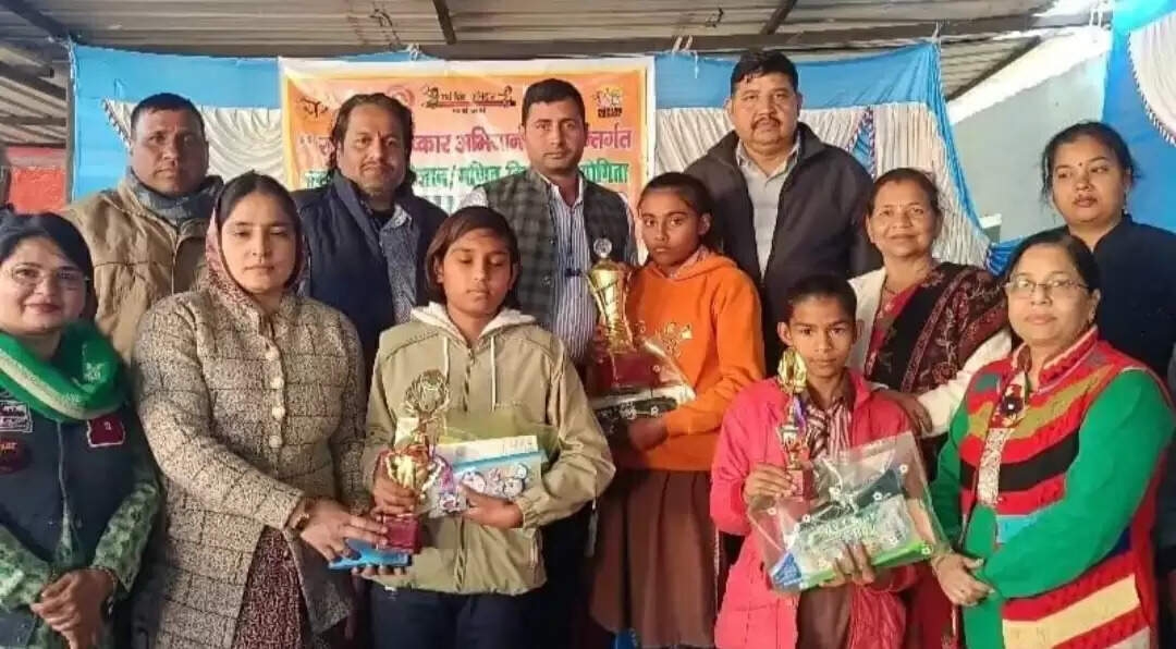 अटल जी जयंती पर हुआ ब्लॉक स्तरीय विज्ञान क्विज का आयोजन