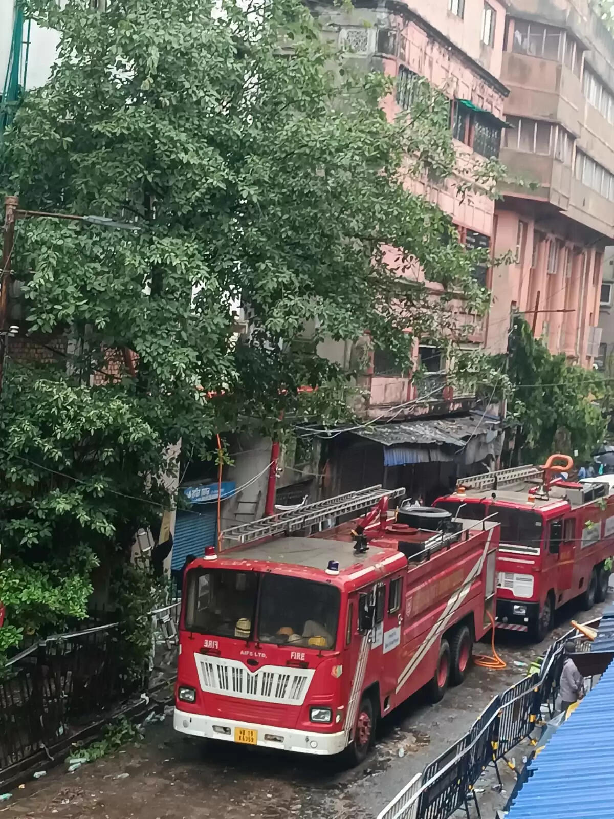 (राउंड अप) कोलकाता के होटल में भीषण आग, दो बच्चों सहित 14 लोगों की मौत