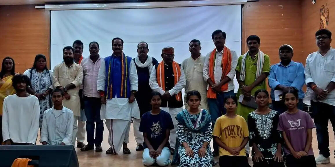 पीएम मोदी के जीवन-संघर्ष व सेवा की अनकही कहानी नाट्य मंचन से पहुंचेगी जन-जन तक