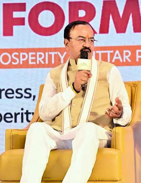 विकसित उत्तर प्रदेश के लक्ष्य को हर हाल में हासिल करेंगे : केशव प्रसाद मौर्य