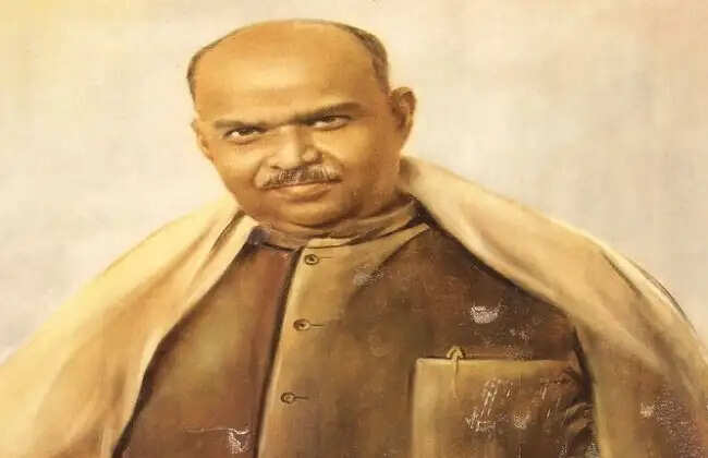 पश्चिम बंगाल में पाठ्यक्रम में बड़ा बदलाव, श्यामा प्रसाद मुखर्जी पर नया अध्याय जुड़ेगा, सिंगूर और कन्याश्री के अध्याय हटेंगे