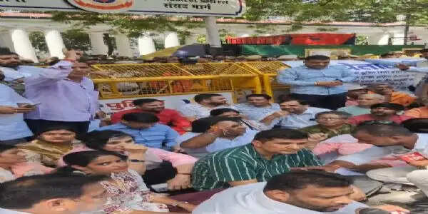 प्रदर्शन के दौरान तीन पत्रकारों के यौन उत्पीड़न के आरोपों की जांच करेगी अपराध शाखा
