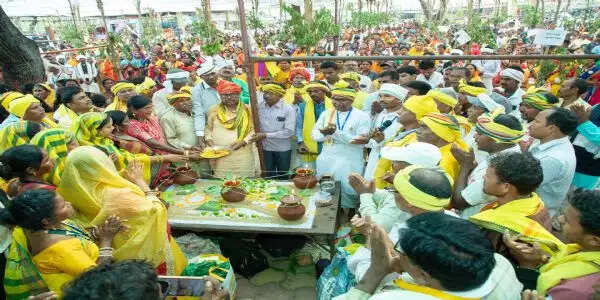 65 जोड़ों का सामूहिक विवाह, गोंडी परंपरा ‘पेन’ से सजी अनूठी मिसाल