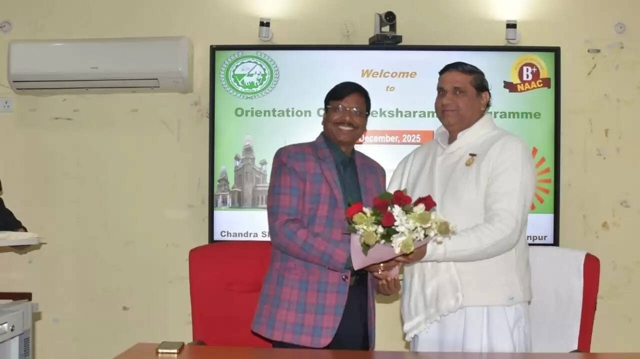 मूल्यपरक व ध्यान आधारित सत्र विद्यार्थियों के सर्वांगीण विकास में होते है सहायक : डॉ सी एल मौर्य