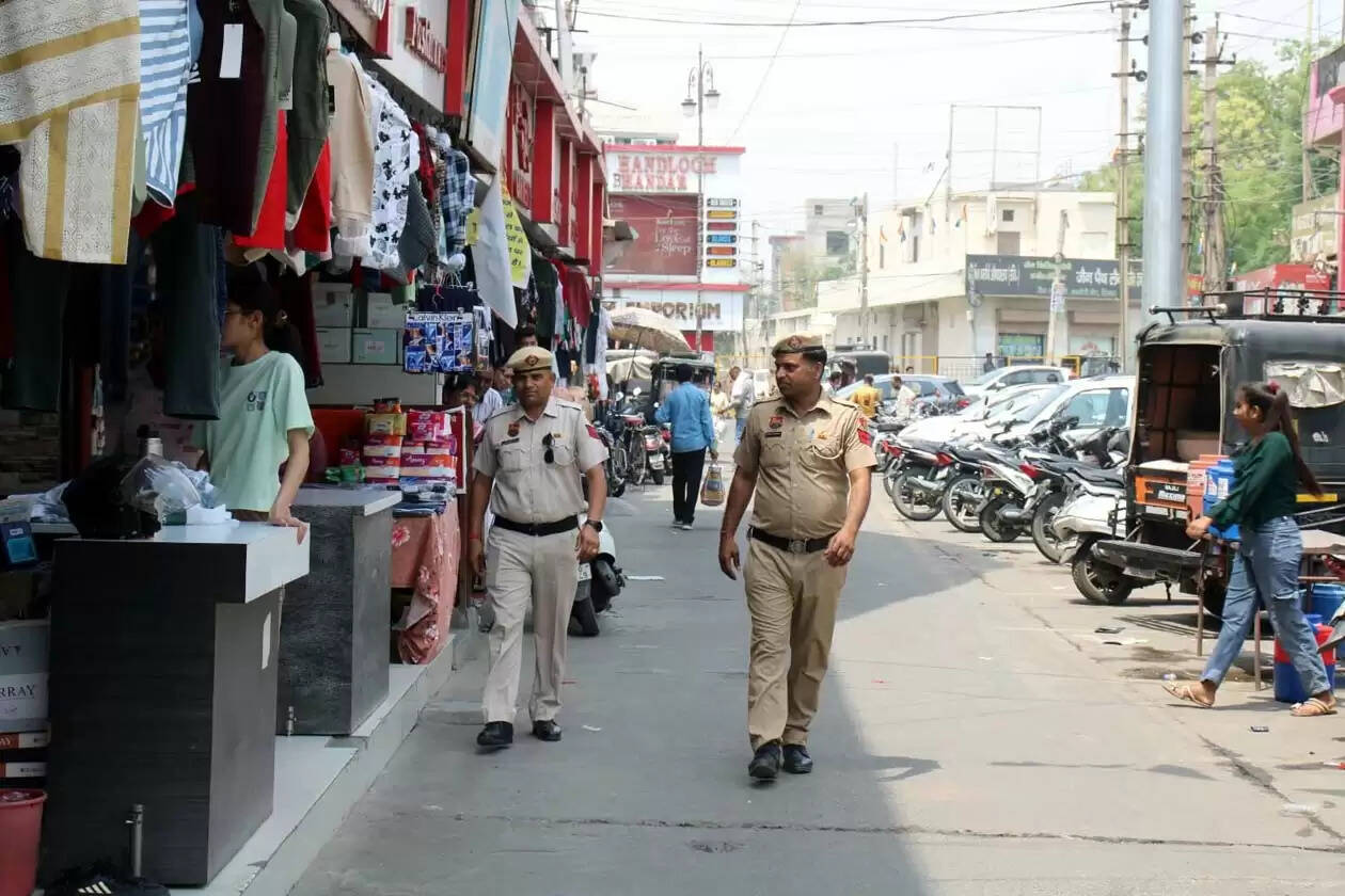 हिसार : पैदल गश्त अभियान से लोगों में सुरक्षा की भावना उत्पन्न होगी : शशांक सावन