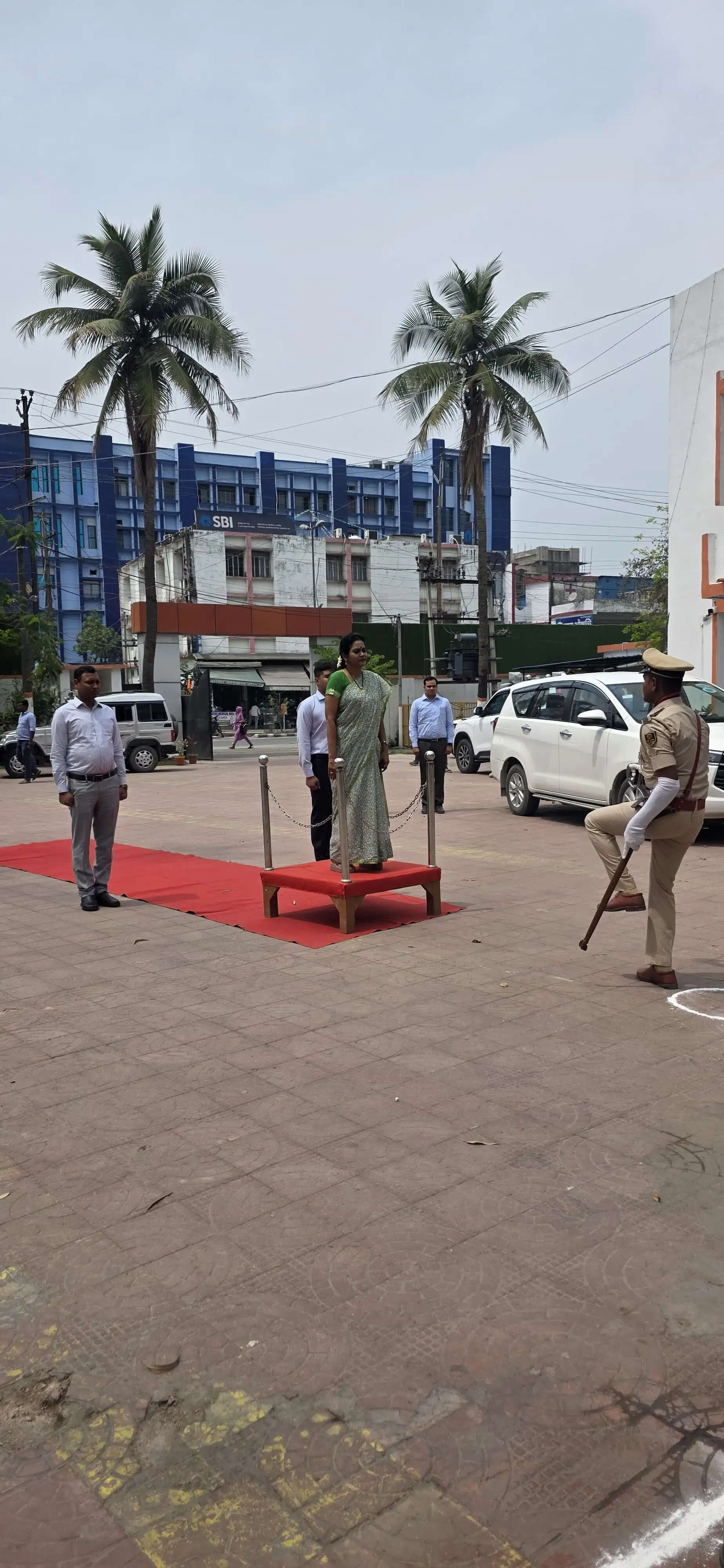 सेवाओं एवं विकास योजनाओं की उच्चस्तरीय समीक्षा