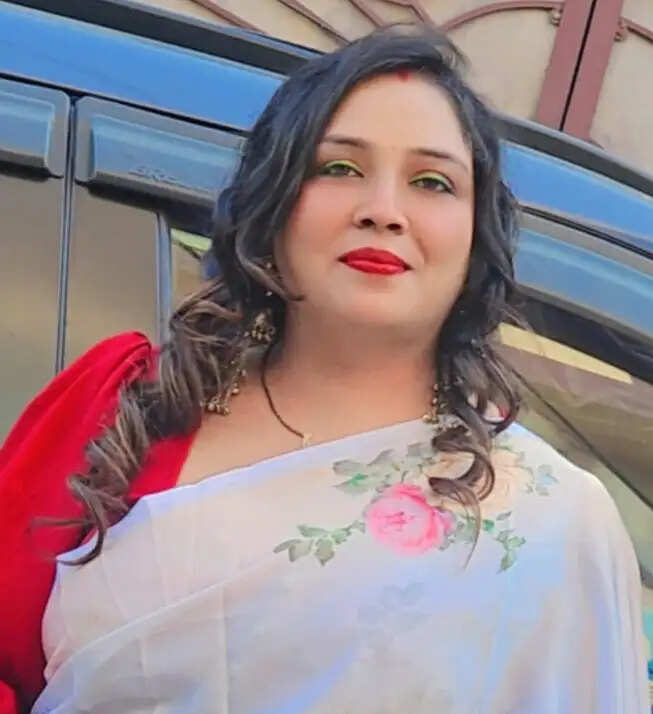 होली रंगाें का पर्व, खेलने से पहले चेहरे की सही देखभाल बेहद जरूरी : पूनम गुप्ता