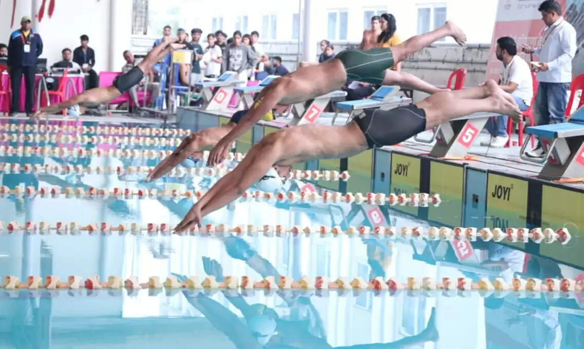 पुरुष श्रेणी में झज्जर व महिला श्रेणी में गुरुग्राम के तैराकों का रहा दबदबा