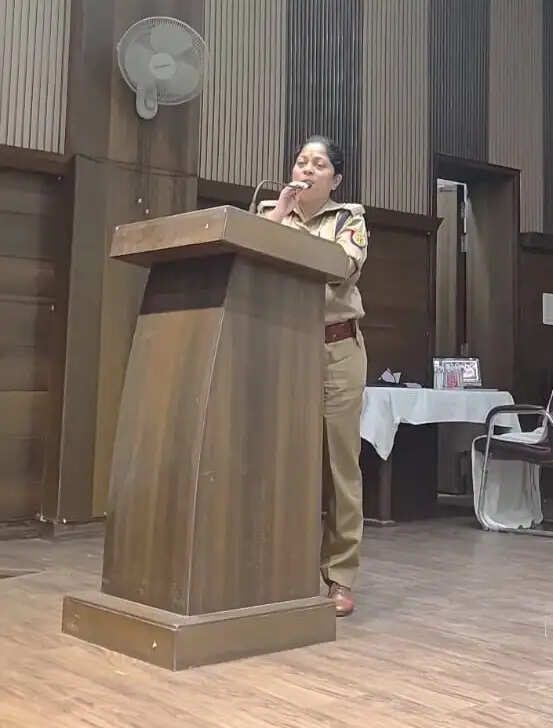 एचआईवी से प्रभावित व्यक्तियों के साथ पुलिस करें संवेदनशील व्यवहार - अपर पुलिस उपायुक्त