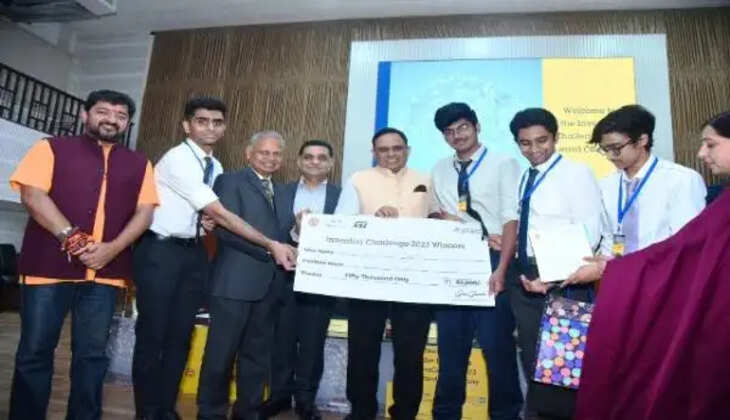 नवोन्मेष के लिए उद्योग और शिक्षा जगत के विशेषज्ञों में ज्ञान का आदान-प्रदान जरूरी: टीजी सीताराम