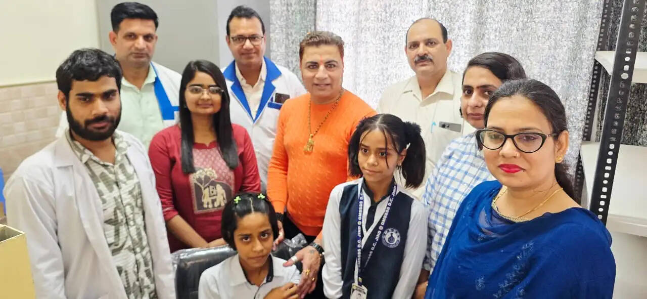 जींद : नागरिक अस्पताल जींद में किशोरियों को सर्वाइकल कैंसर से बचाने के लिए लगाई वैक्सीन