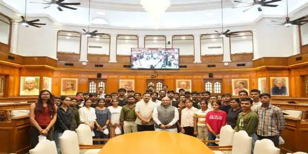 दिल्ली व असम के विधानसभा अध्यक्षों ने विधायी आधुनिकीकरण पर विचारों का किया आदान-प्रदान