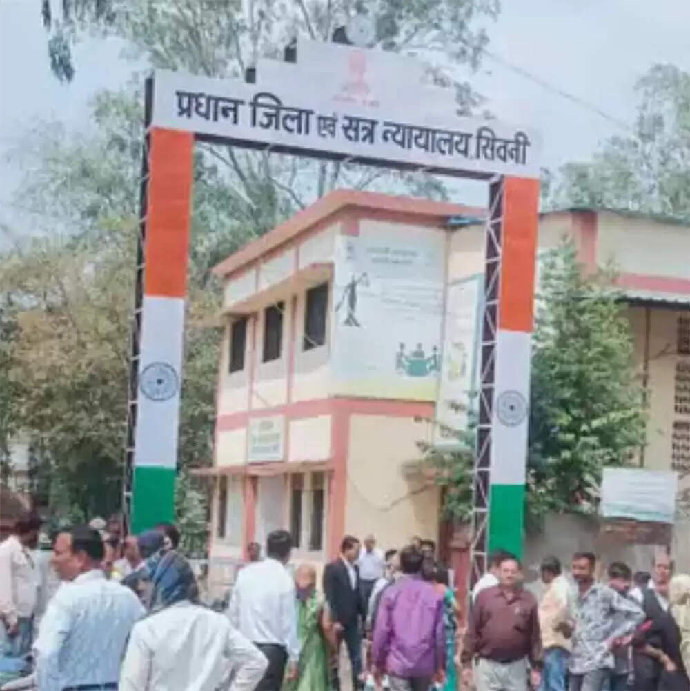 सिवनीः 5 हजार का इनामी बदमाश गिरफ्तार, मुख्य आरोपित अब भी फरार