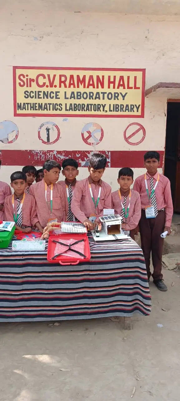 कंबोजिटविद्यालयं, पुंडामध्ये विज्ञानप्रदर्शिनी पुरस्कारवितरणसमारोहः च सम्पन्नः