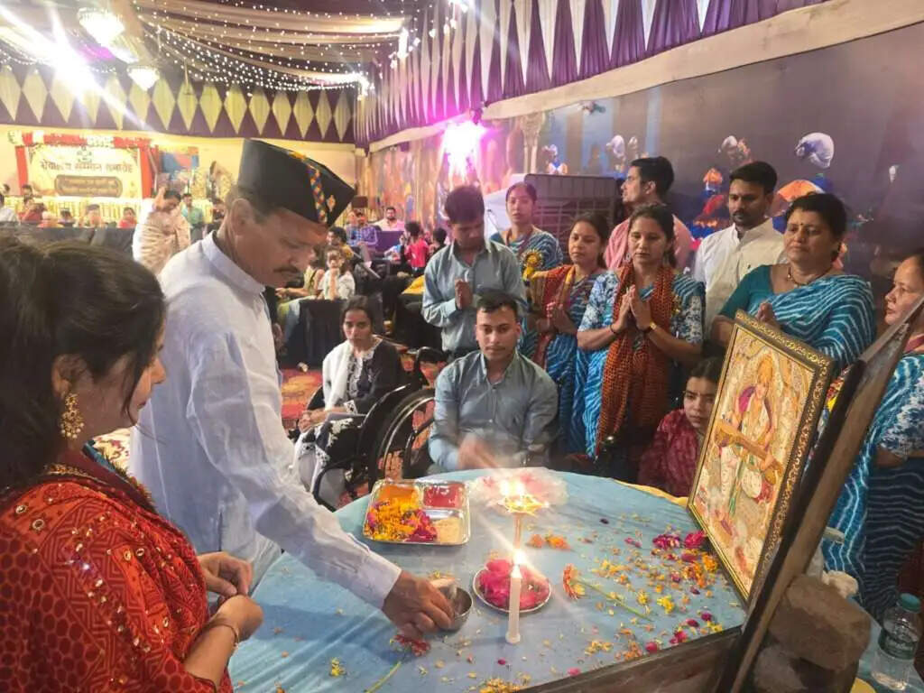 सेवालय समिति के वार्षिक उत्सव में दिव्यांग बच्चों का किया उत्साहवर्धन