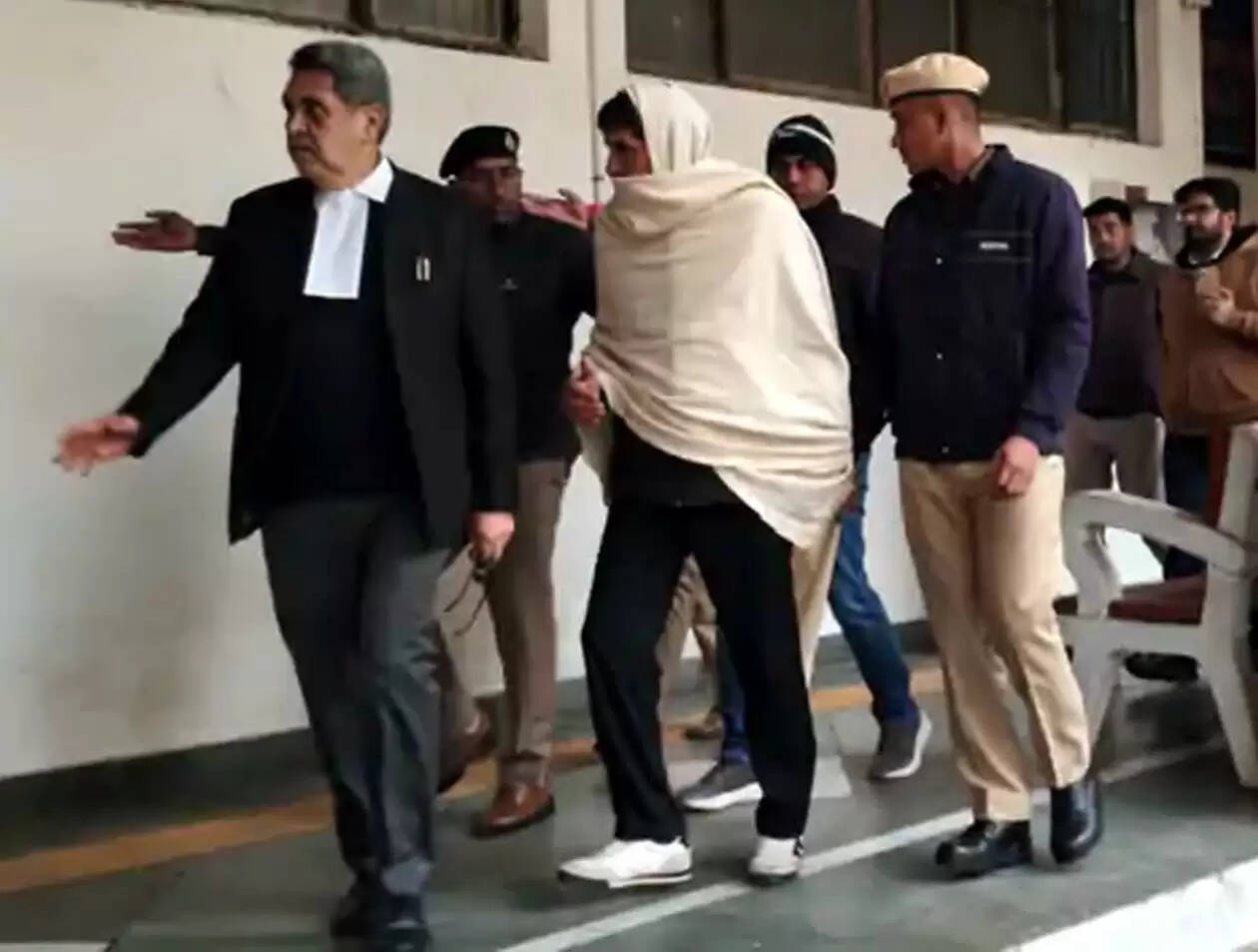 हिसार : नर्सिंग कॉलेज के नाम से 20 लाख की एफडी फ्रीज