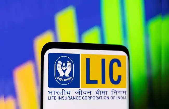 एलआईसी ने सेंट्रल बैंक ऑफ इंडिया में अपनी हिस्सेदारी बढ़ाकर 6.06 फीसदी की