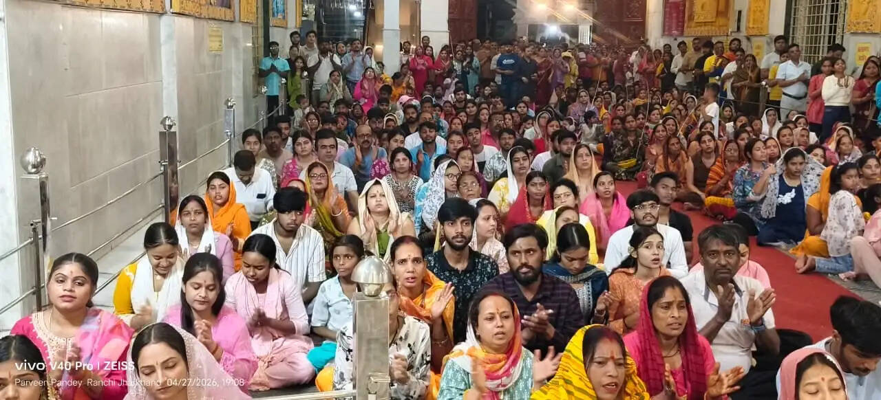 श्याम मंदिर का मना 10 वां स्थापना दिवस, मोहिनी एकादशी पर जली अखंड ज्योति