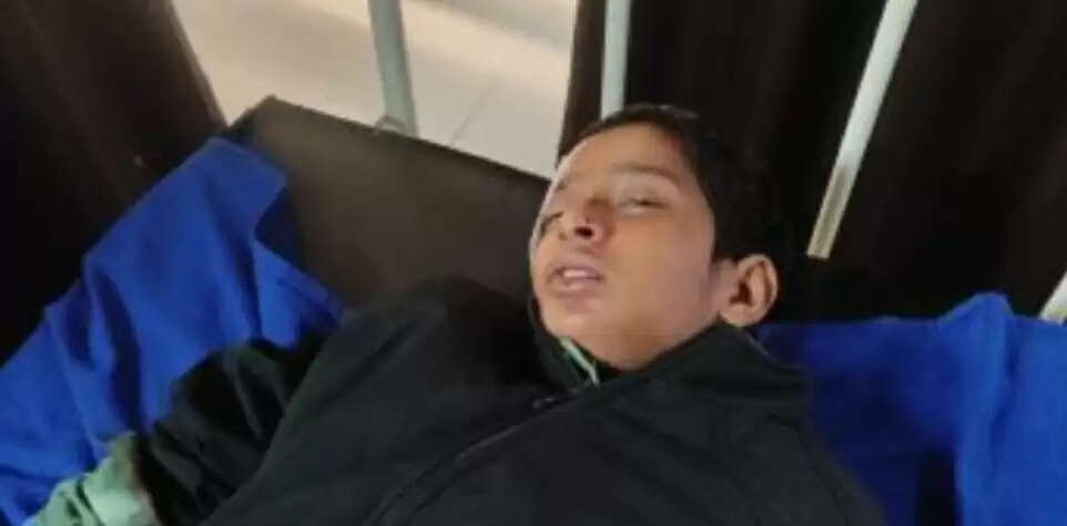 चंपावत में सड़क हादसा, 5 बारातियों की मौत, 5 घायल