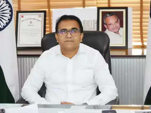 पलवल: अवैध कॉलोनियों पर प्रशासन हुआ सख्त