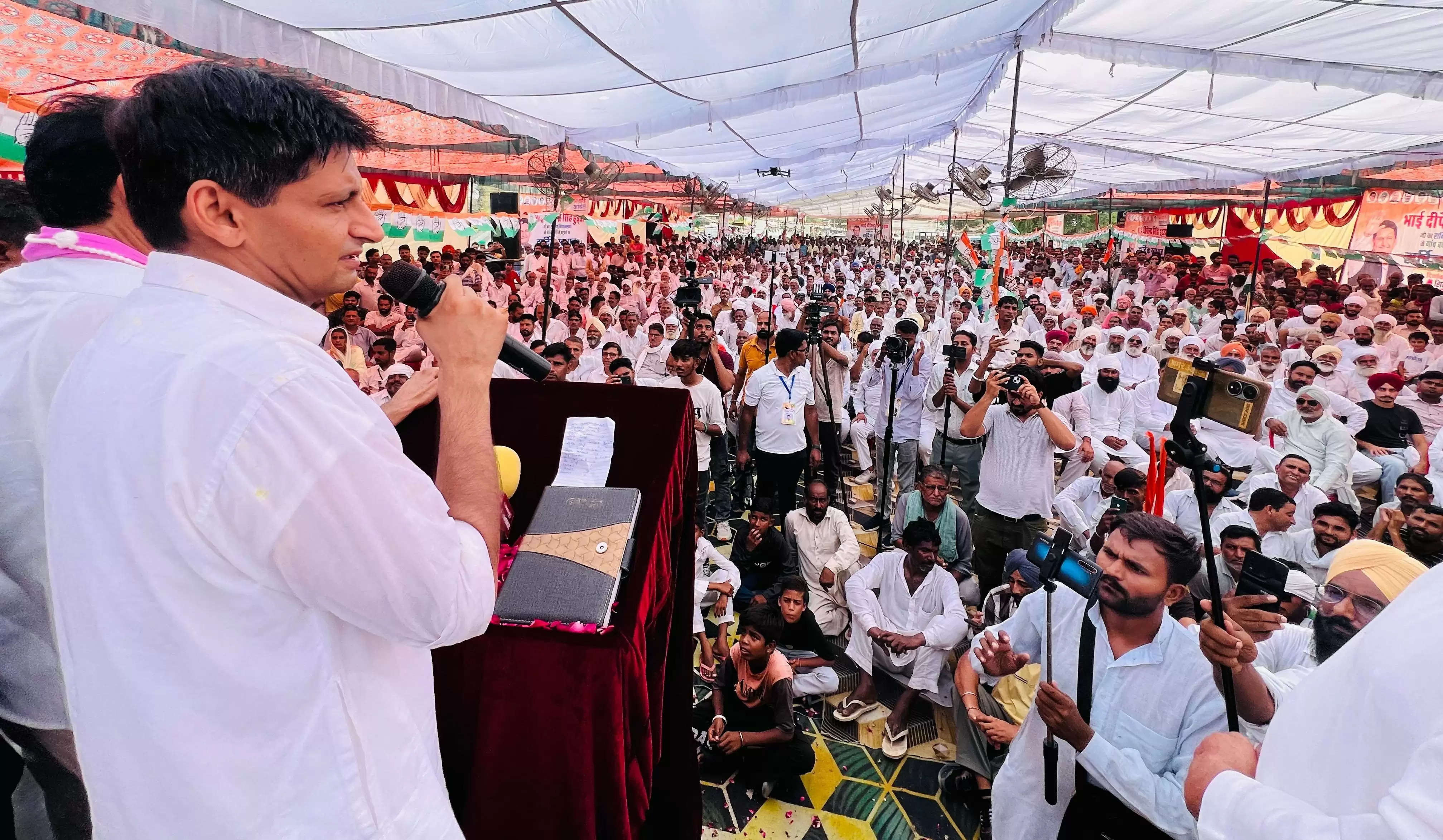 सिरसा: बीजेपी झूठ, फूट और लूट की राजनीति करती है: दीपेन्द्र हुड्डा