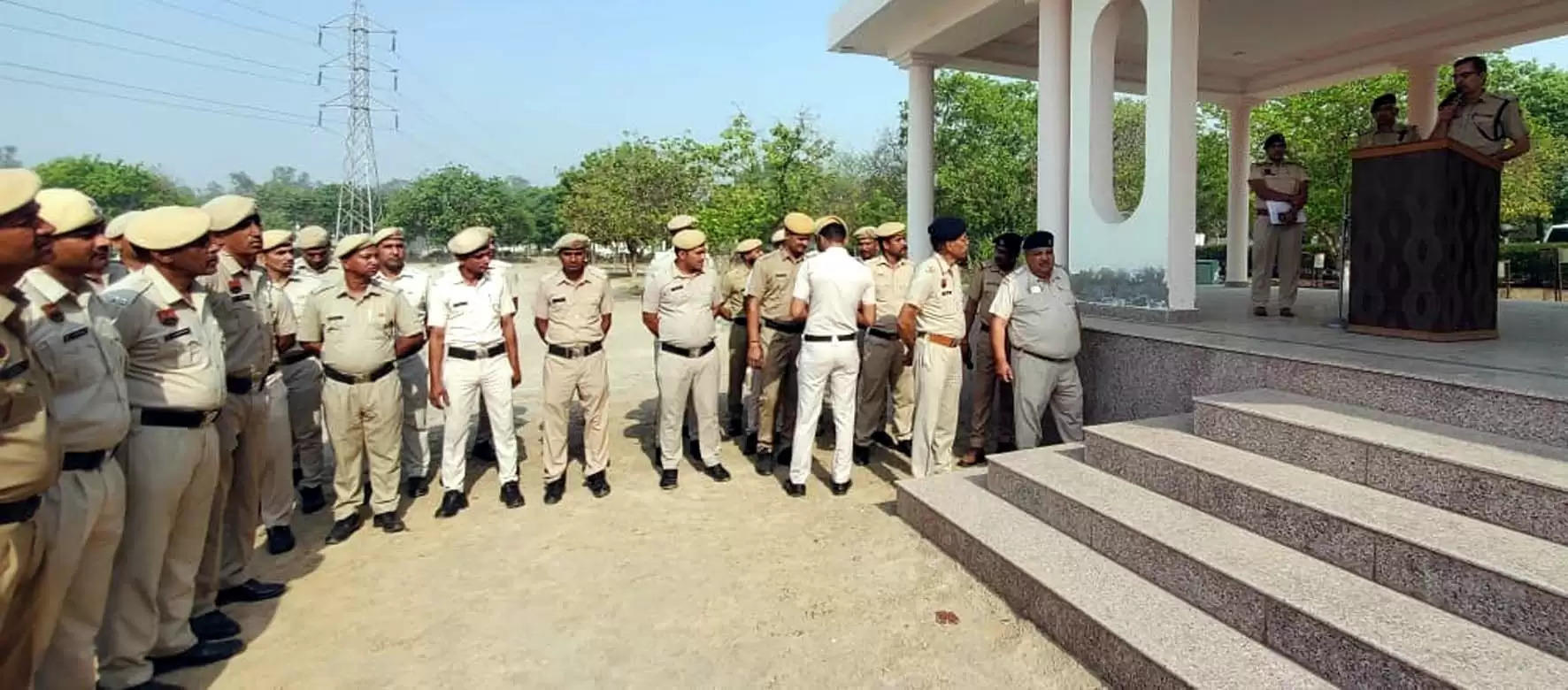 हिसार : लोकसभा चुनाव के लिए पुलिस अलर्ट, दिया जवानों को प्रशिक्षण