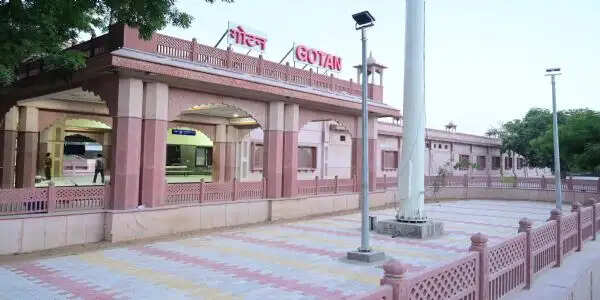 सुविधाओं की नई इबारत लिखता गोटन रेलवे स्टेशन, उद्घाटन को तैयार