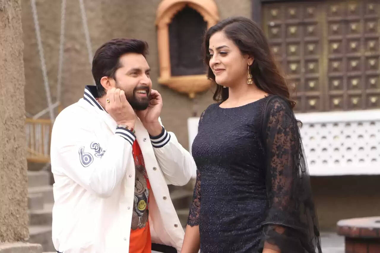 विक्रांत सिंह राजपूत और यामिनी सिंह स्टारर कॉमेडी ड्रामा फिल्म ''बाप रे बाप'' का ट्रेलर हुआ आउट