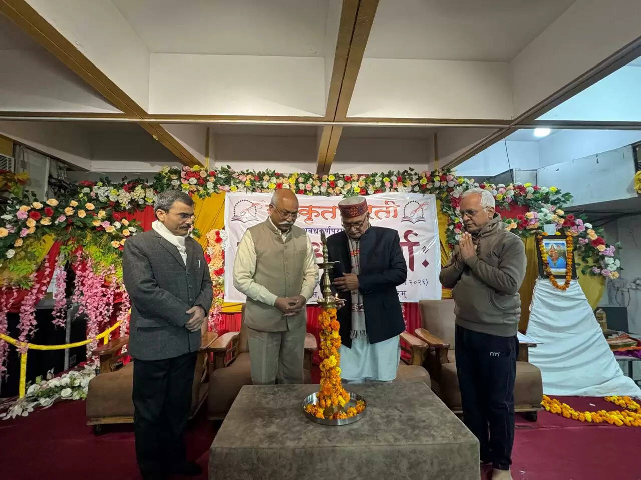 संस्कृत भाषा से ही भारत का भाग्योदय होगा : स्वांत रंजन