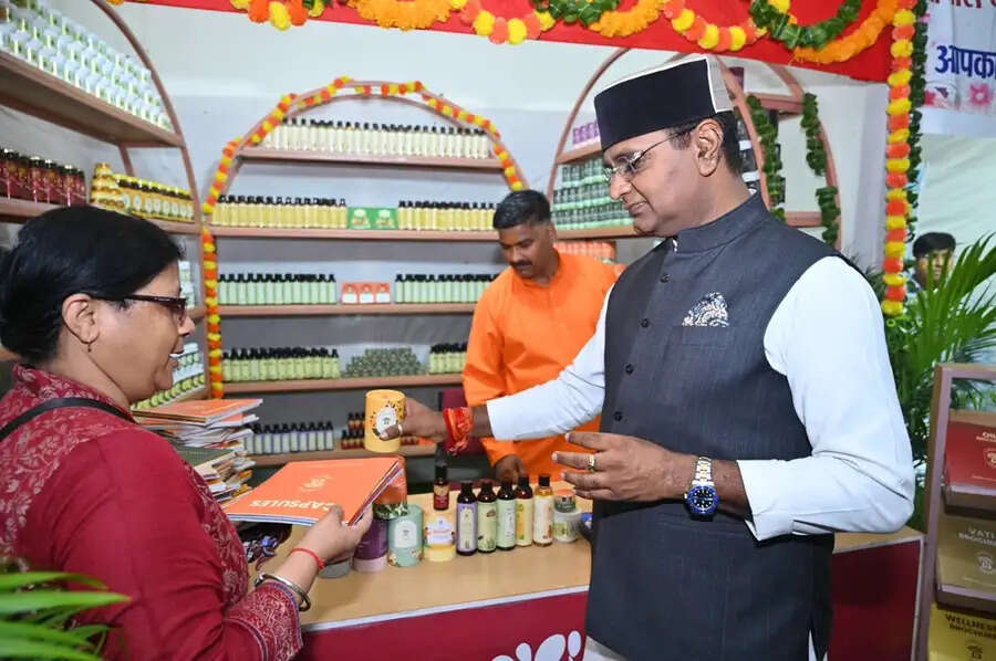 सहकारिता के क्षेत्र में अभूतपूर्व परिवर्तन देखने को मिल रहे : : मंत्री सारंग