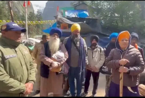श्रद्धालु बोले- हेमकुंड साहिब यात्रा में कोई दिक्कत नहीं