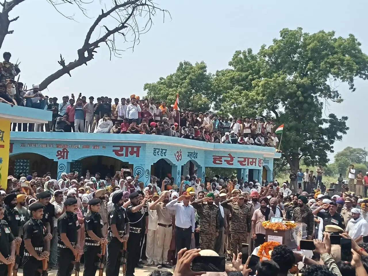 सिरसा: वीरगति को प्राप्त हुए सैनिक सुखचैन सिंह पंचतत्व में विलीन