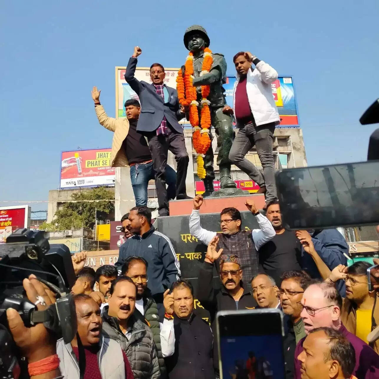 भाजपा ने अमर शहीद अल्बर्ट एक्का को उनकी जयंती पर दी श्रद्धांजलि