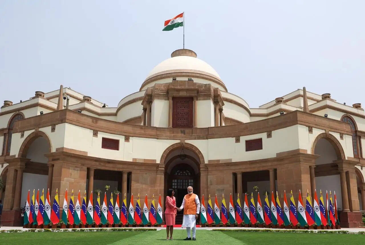 प्रधानमंत्री मोदी ने वेनेजुएला की कार्यवाहक राष्ट्रपति डेल्सी का किया स्वागत
