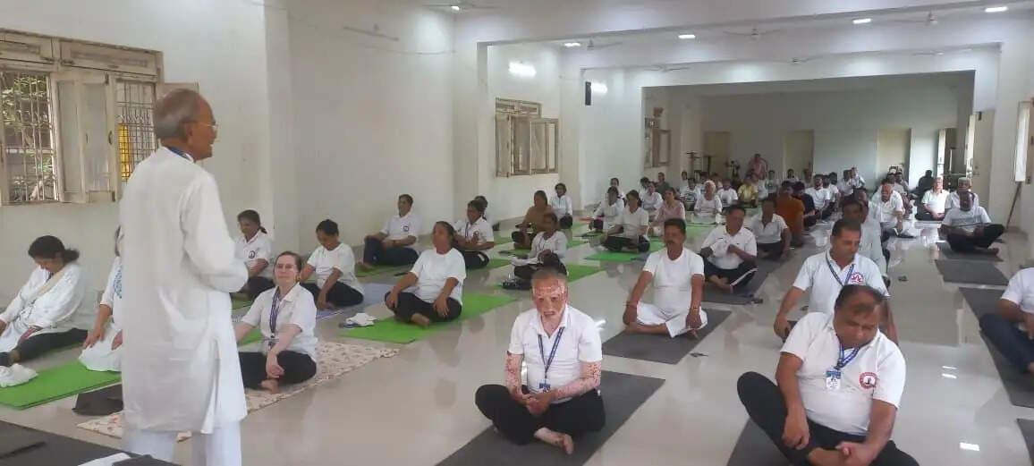 मंदसौरः नूतन स्टेडियम में होगा अंतरराष्ट्रीय योग दिवस का जिलास्तरीय आयोजन