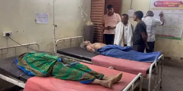 संदिग्घ अवस्था में वृद्ध दंपति का शव बरामद